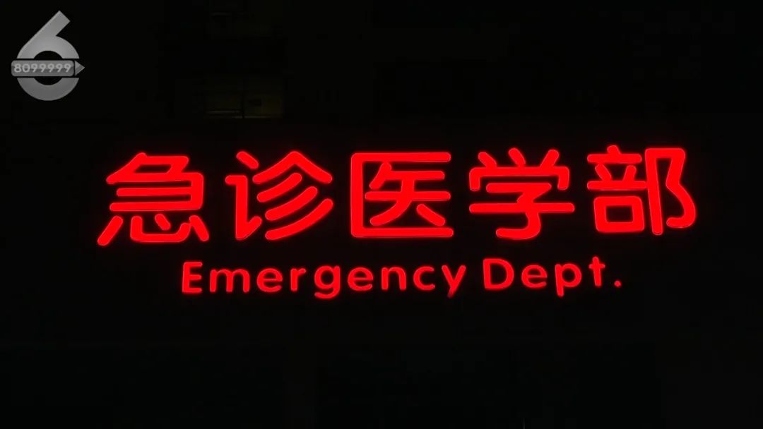 DƬ